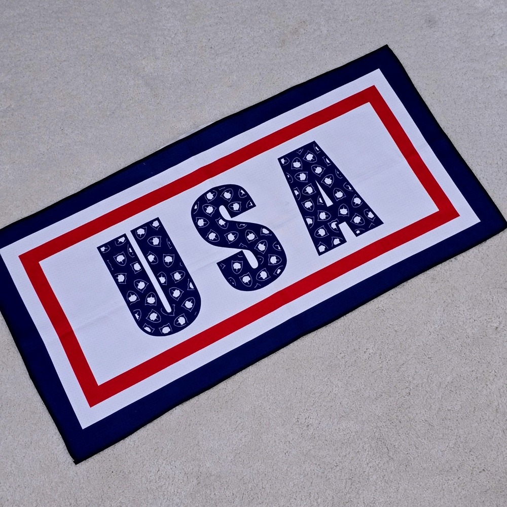 Devant USA Ultimate Microfiber Golf Towel 31 x 15.5 Red White Blue NWT